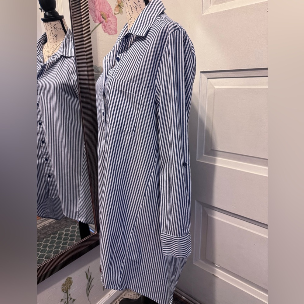 Ci Sono Blue and White Striped Button-Down Tunic - Picture 3 of 8